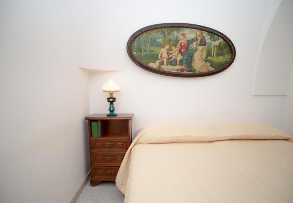 Trulli Delle Rose Puglia And Small Garden Holiday home *